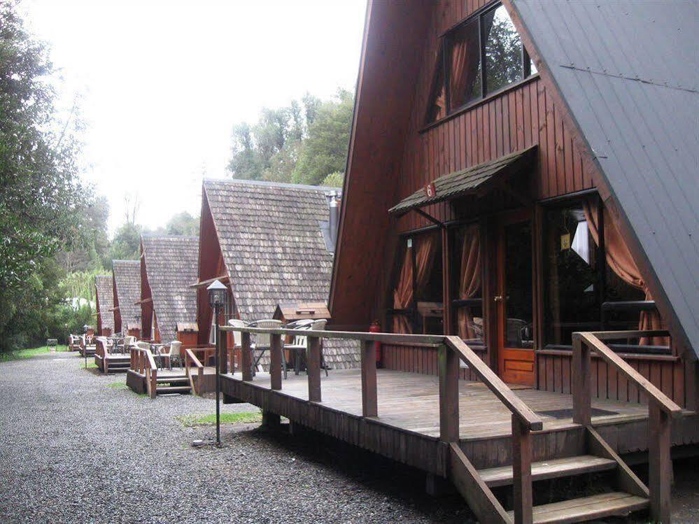 Termas De Aguas Calientes Villa Puyehue Exteriör bild