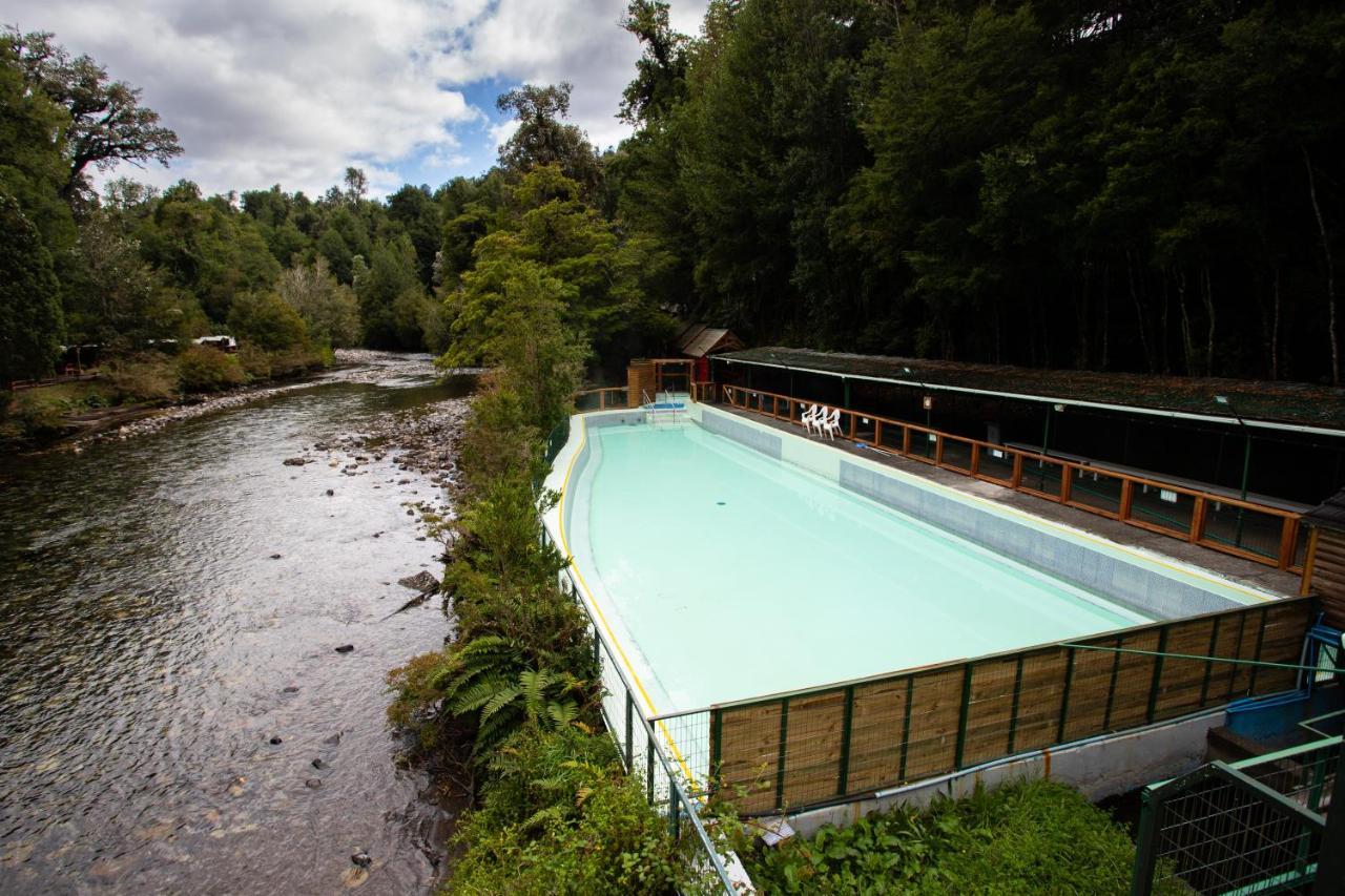 Termas De Aguas Calientes Villa Puyehue Exteriör bild